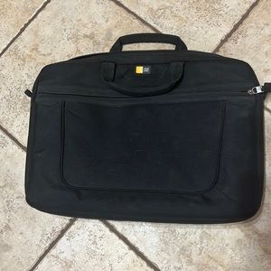 Case Logic Laptop padded case (17”)